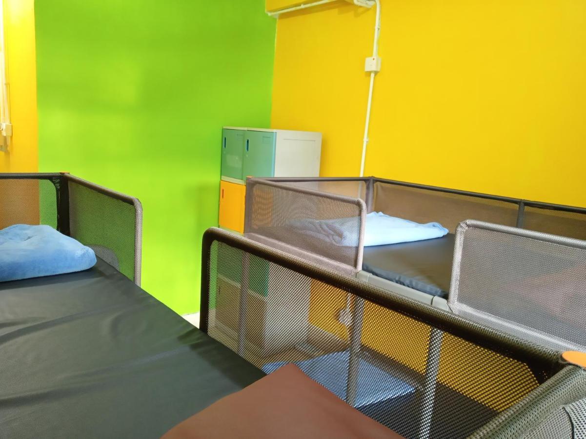Yha Bradbury Jockey Club Youth Hostel Hong Kong Bagian luar foto